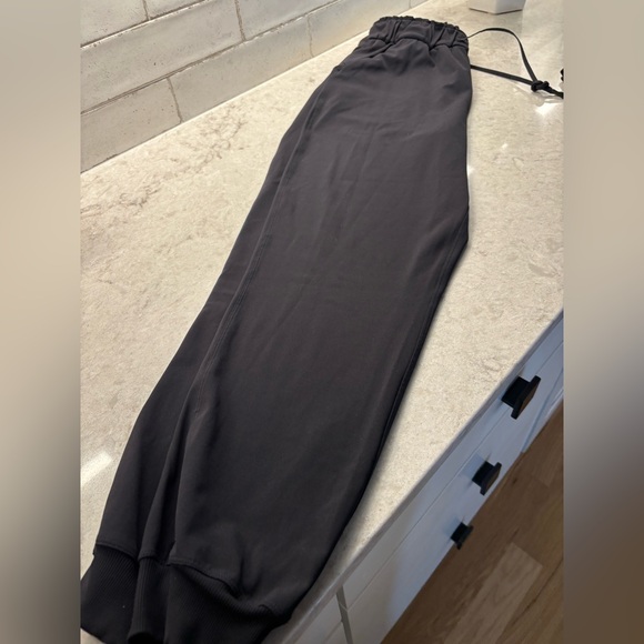 Lululemon Joggers - Picture 3 of 4